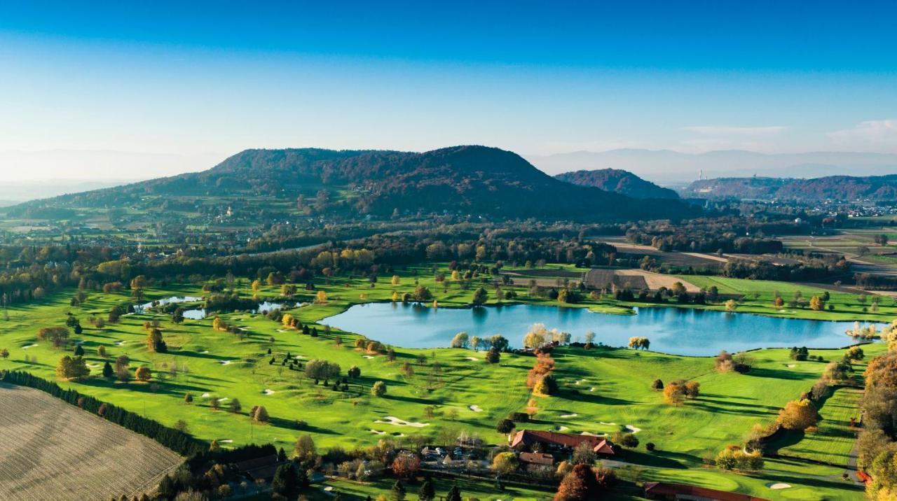 Gaestehaus Golf Club Gut Murstaetten Lebring Exterior foto